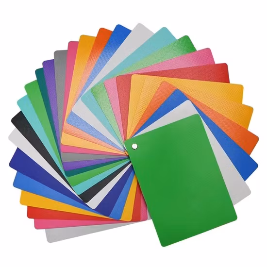 Resistente a UV resistente a chama B1 Fr Lona de vinil PVC Tecido de poliéster laminado revestido de lona para cobertura de caminhão e toldo de tenda de teto de letreiro